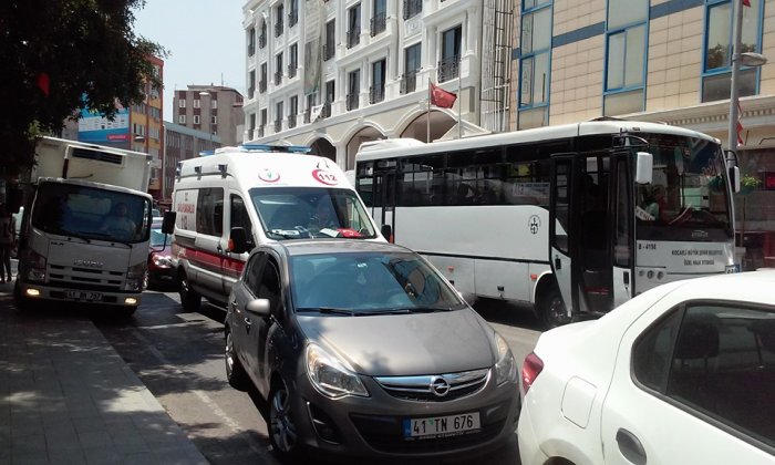 Ambulanslara çözüm bulunsun!