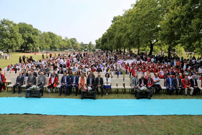 GTÜ’de mezuniyet coşkusu