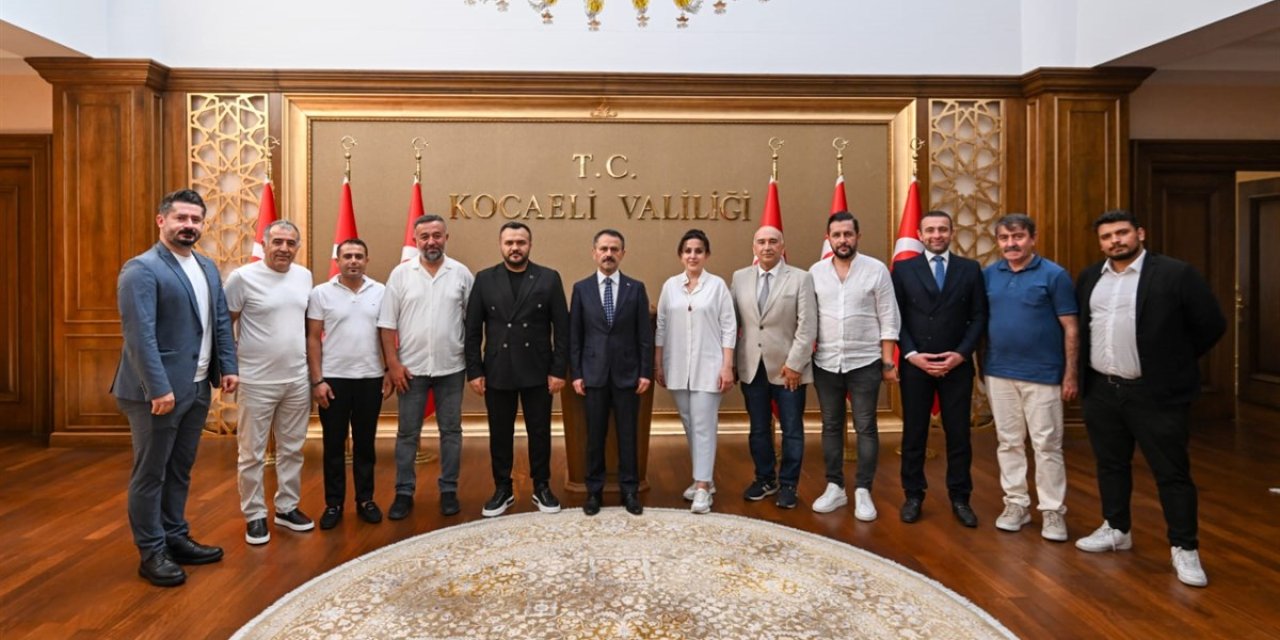 Sivaslılar Derneği’nden, Vali Aktaş’a Davet