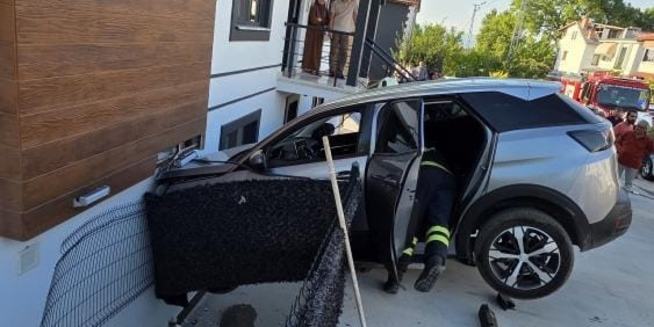 Kocaeli’de şoke eden kaza