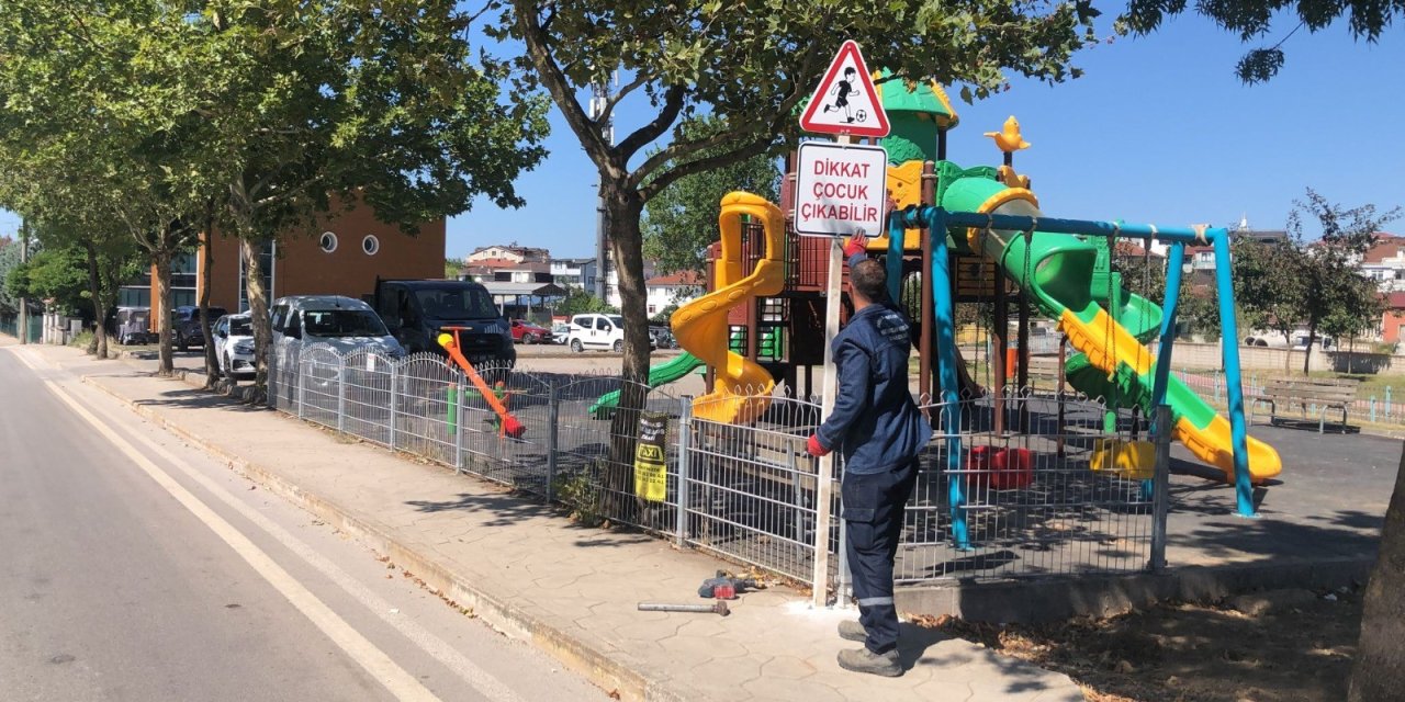 "Dikkat çocuk çıkabilir"