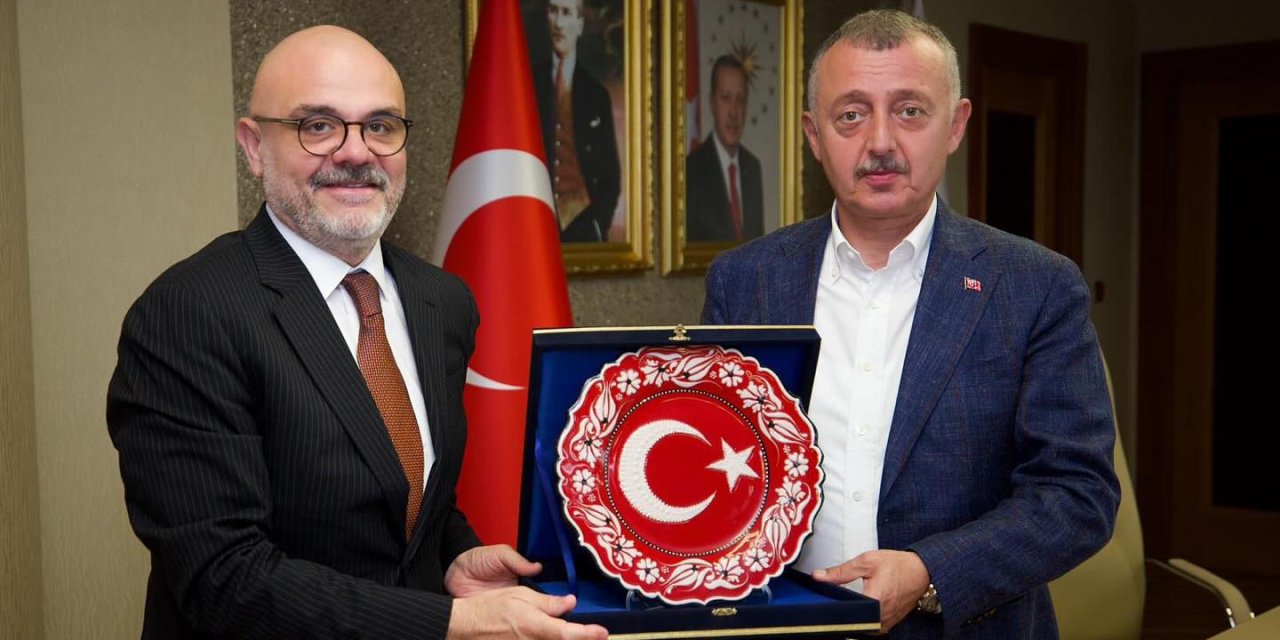 Oğuz Şerifalioğlu, Büyükakın'ı Ziyaret Etti