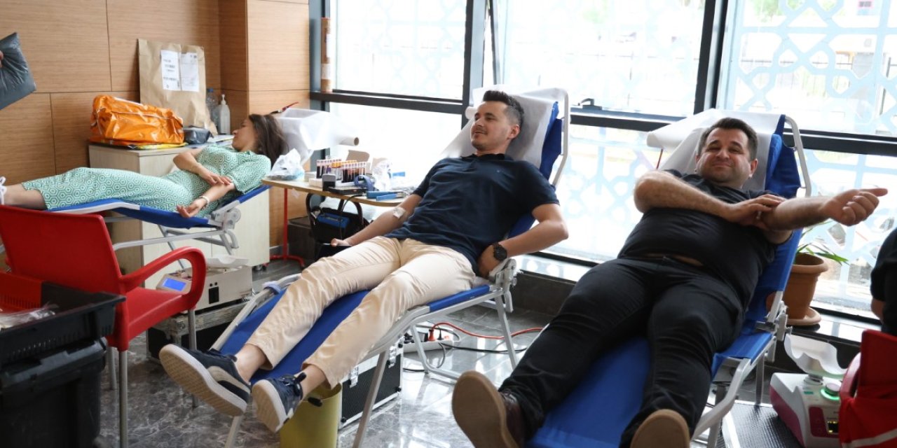 Kartepe Belediyesi’nde Kan Bağışı Kampanyası