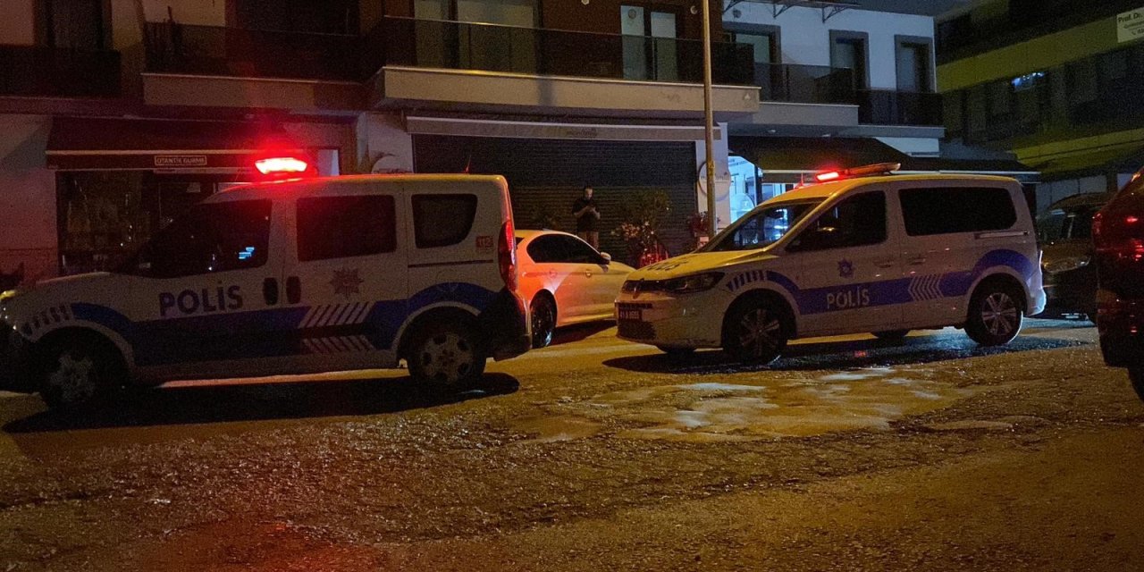 Gençler arasındaki kavgada 2 kişi bıçaklandı