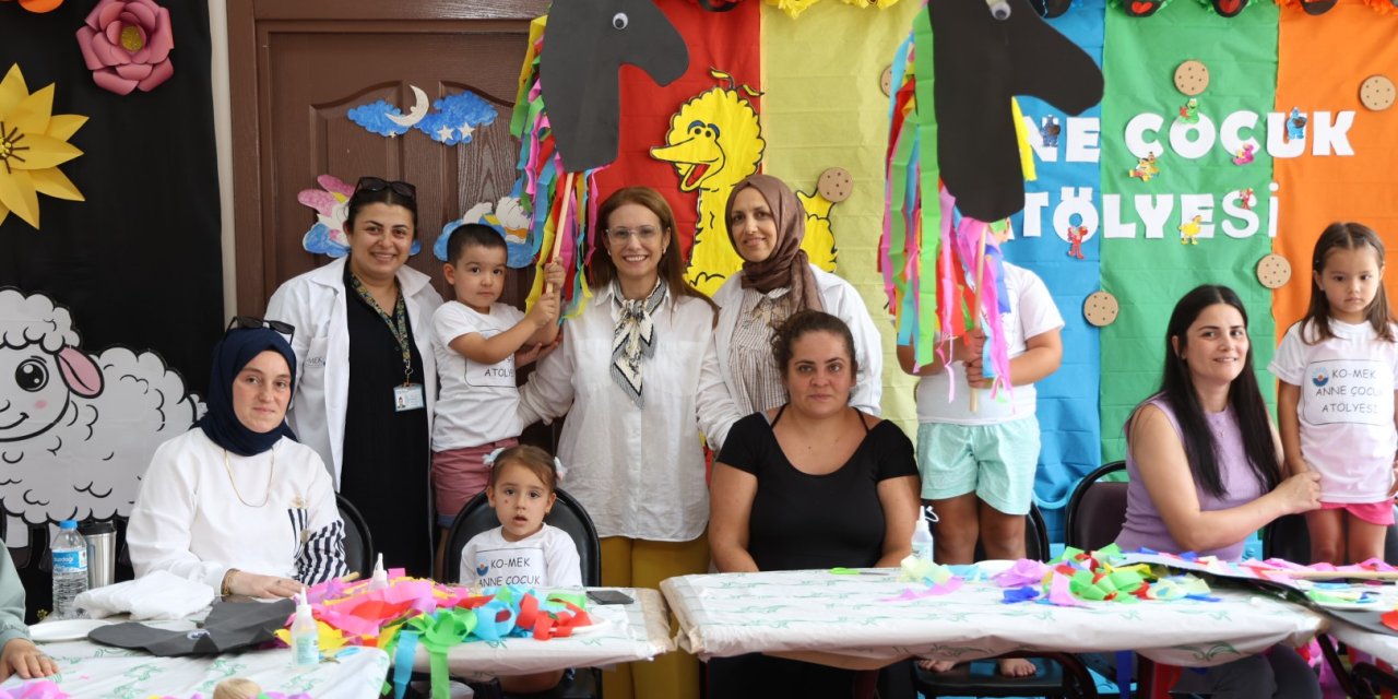 Muharrem ayı dolayısıyla aşure ikram etti