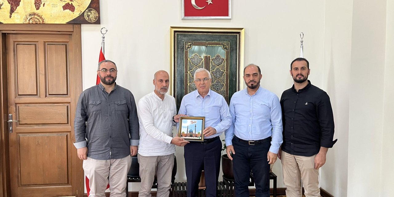 Kaymakam Dönmez’e Ziyaretler Sürüyor