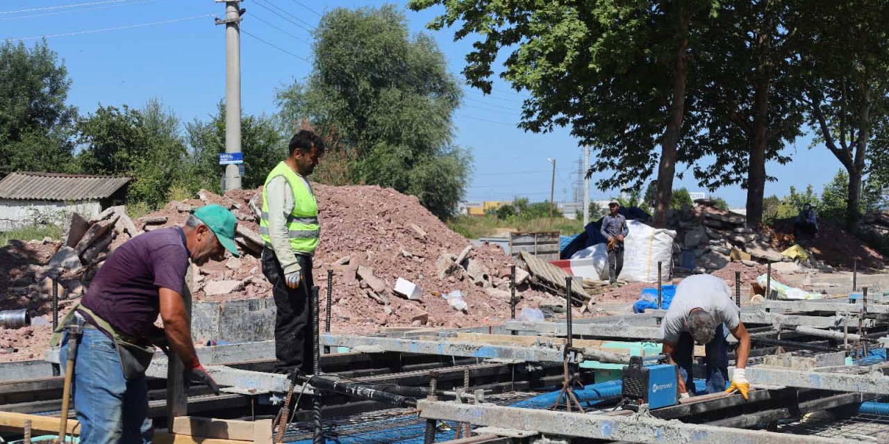 Alikahya Stadyum Tramvay Hattı’nda yoğun mesai
