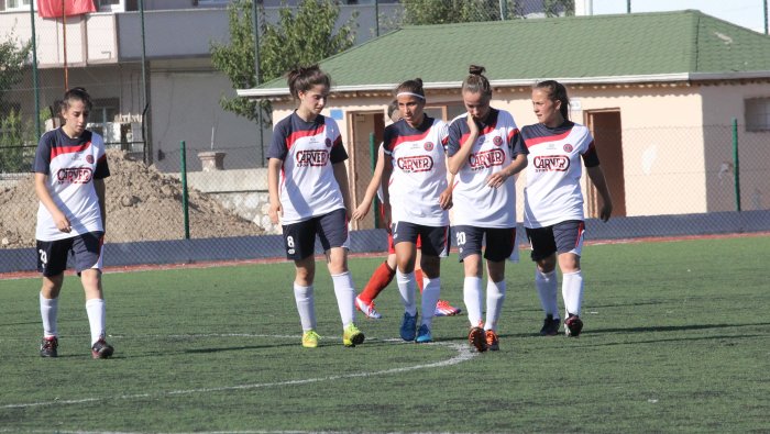 Harb-İşspor rahat kazandı:7-0