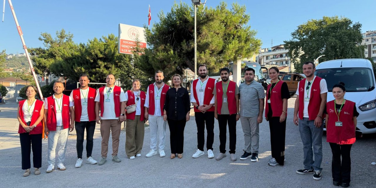 Hürriyet’ten emekçilere günaydın ziyaretleri