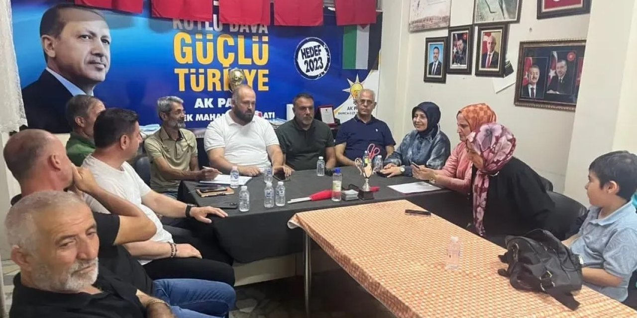 AK Parti Emek Mahallesi’nde Toplandı
