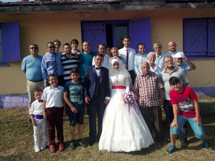 Evren Kızıltaş’ın kardeşi evlendi