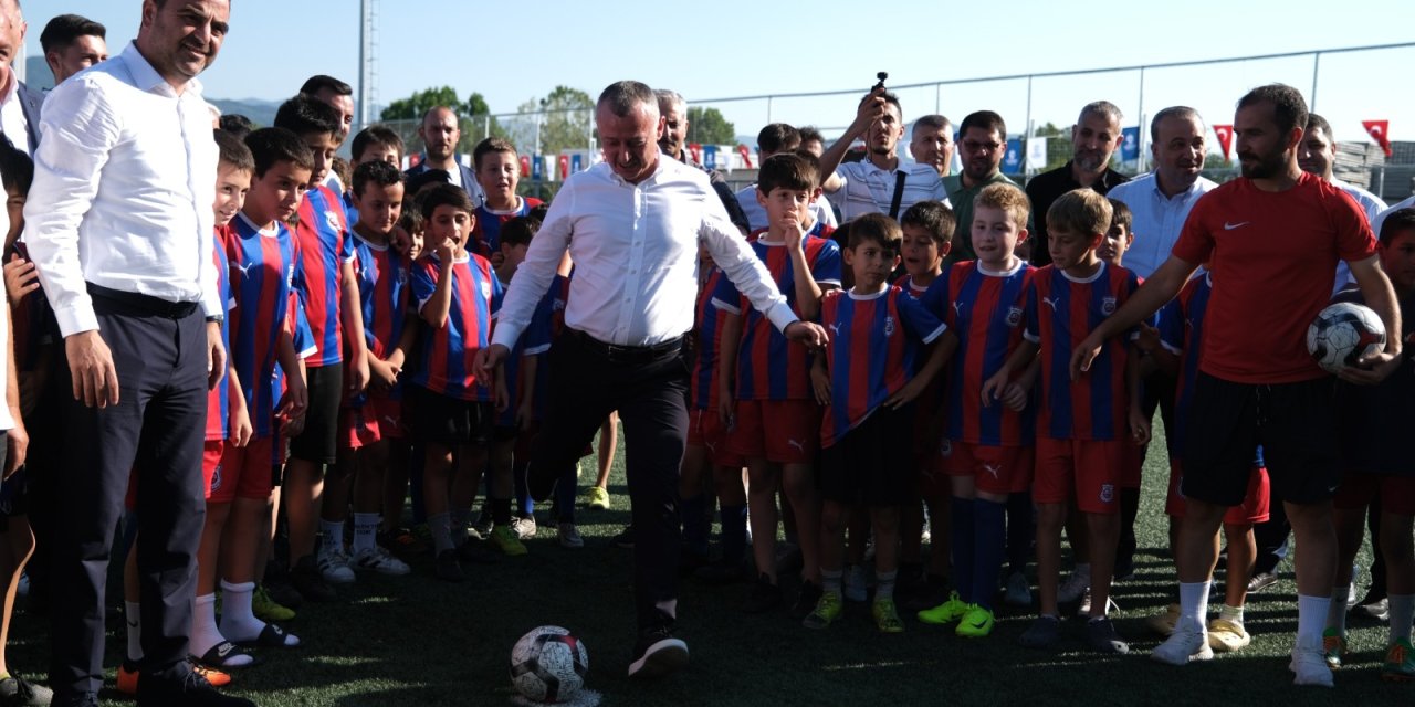 Başiskele Yakup Altun Sporcu  Gençlik Eğitim Merkezi açıldı