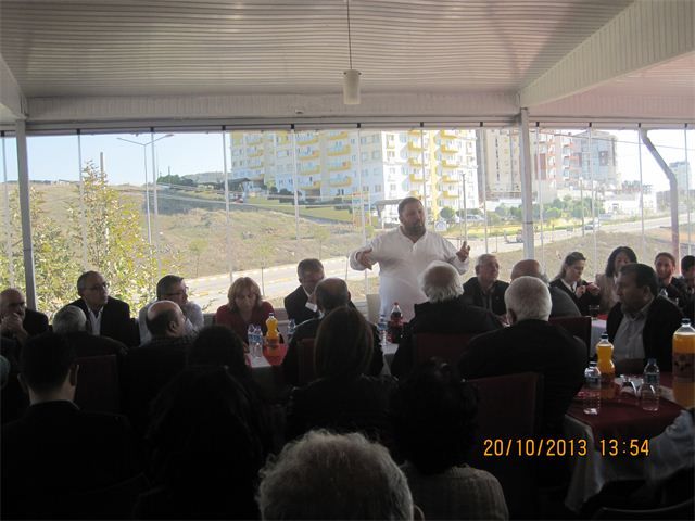 Anaç Çayırova’nın kanaat önderleriyle buluştu