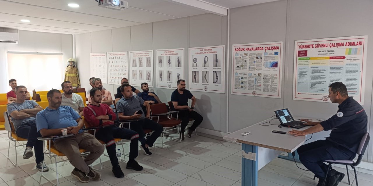 Sanayi kuruluşlarına yangın eğitimi