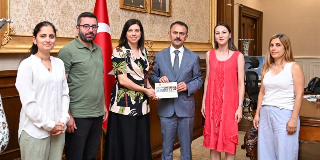 Genç Kocaeliler Derneğinden, Vali Aktaş'a Ziyaret