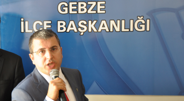 Resul Tat, gittiği her yerde ilgi görüyor