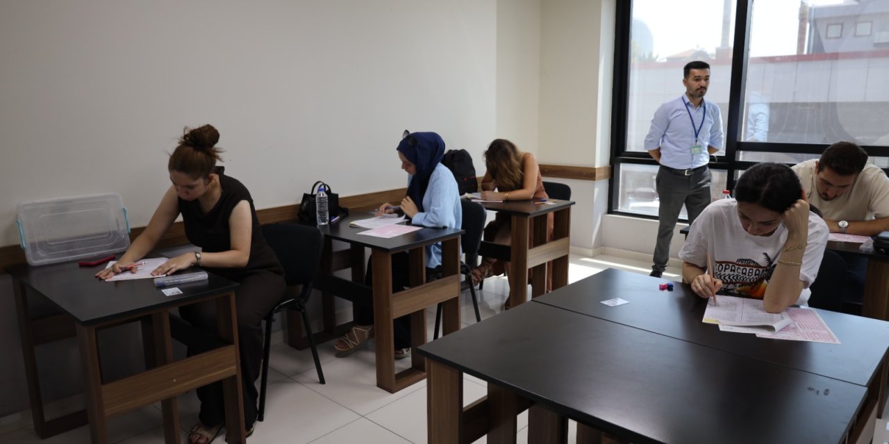 İzmit Belediyesinden liyakat temelli öğretmen seçimi