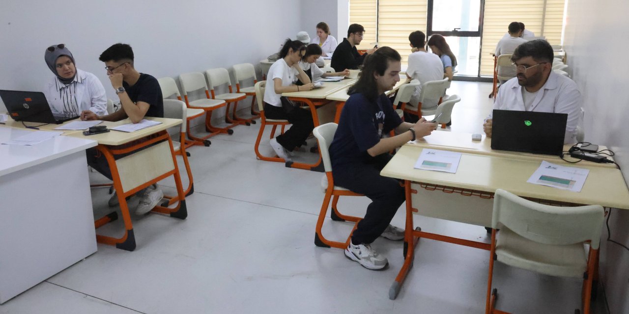 Çayırova Belediyesi’nden tercih danışmanlık hizmeti
