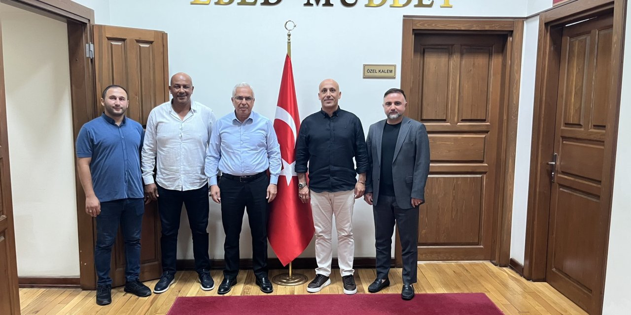 Emlak Kulübü Derneği Kaymakam  Dönmez'e "Hayırlı Olsun" Ziyareti