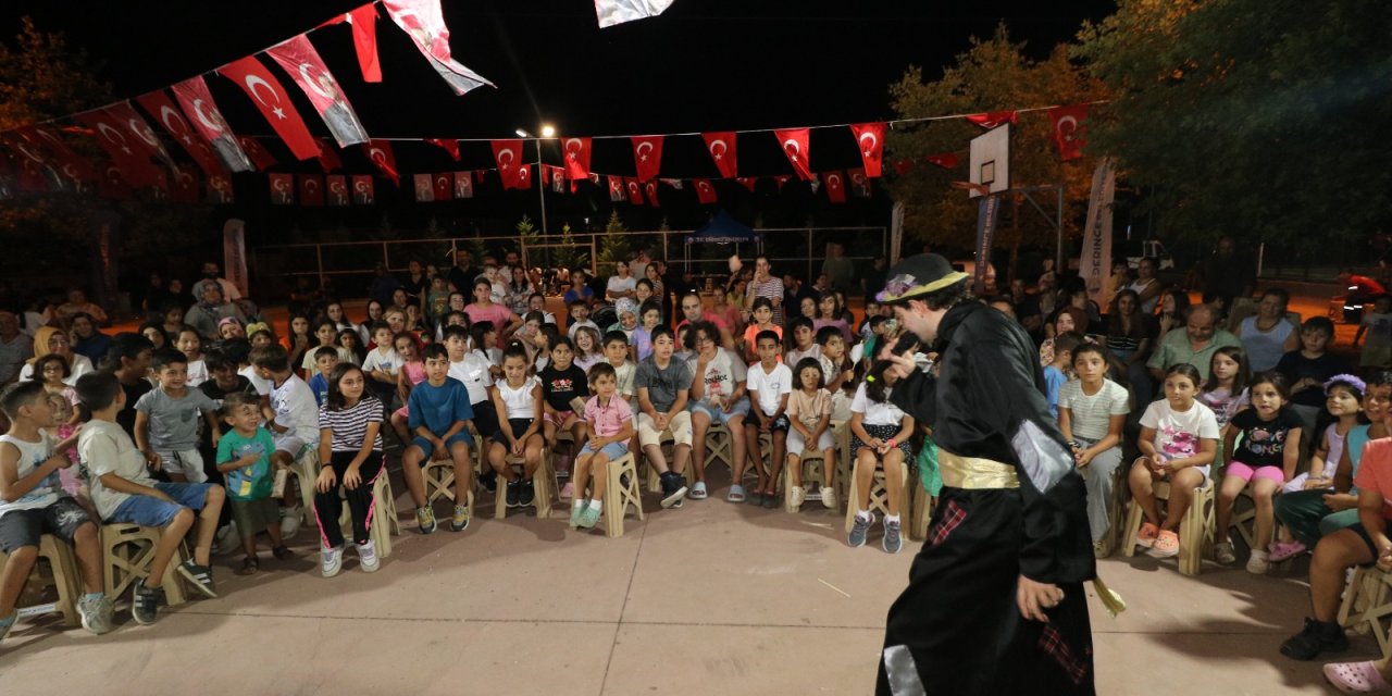 Derince'de Mahalle Çocuk Şenlikleri