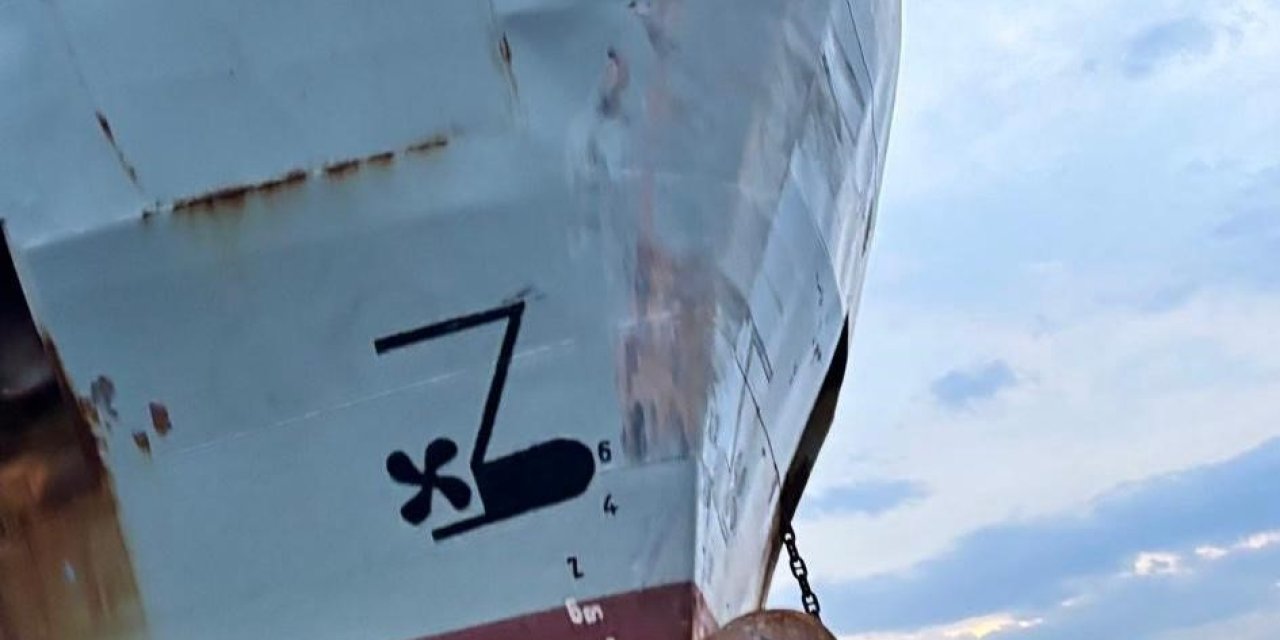 Kuru yük gemisindeki çarpma izi kaptanı tutuklattı