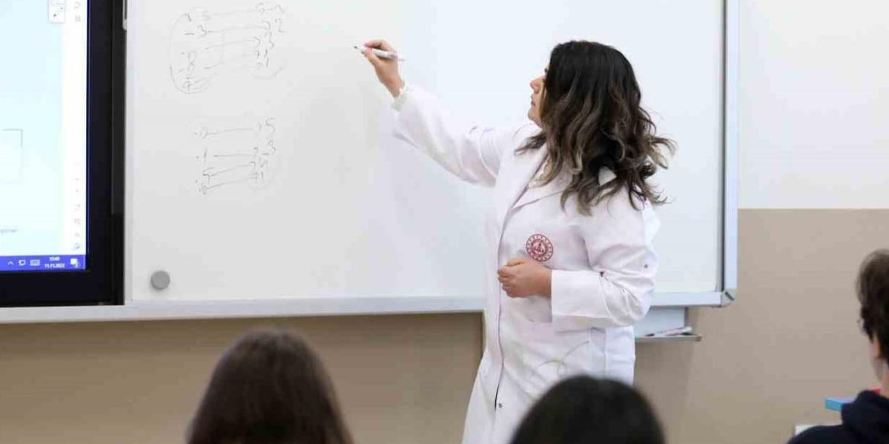 AGS SONUÇLARI AÇIKLANIYOR      2025 MEB 10 Bin Öğretmen Ataması Yapılacak!