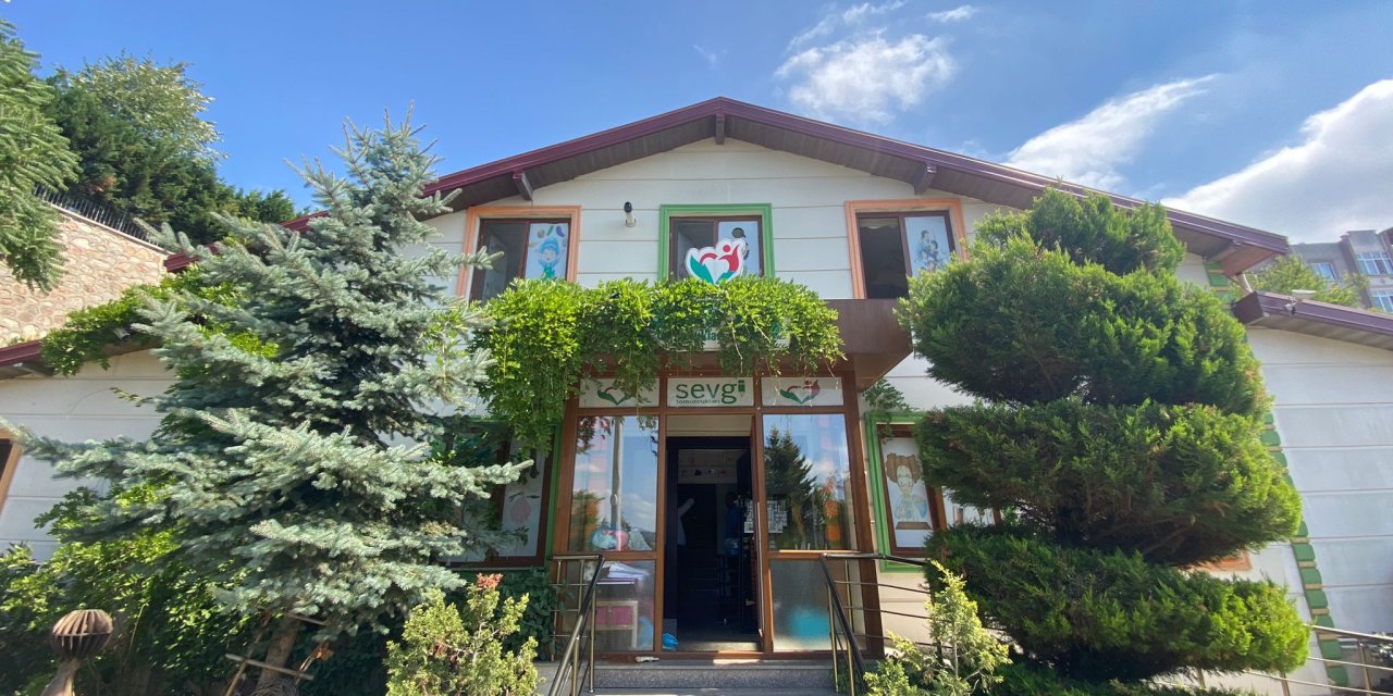 İzmit Belediyesi, ayrıcalıklı bir kiralamaya daha son verdi