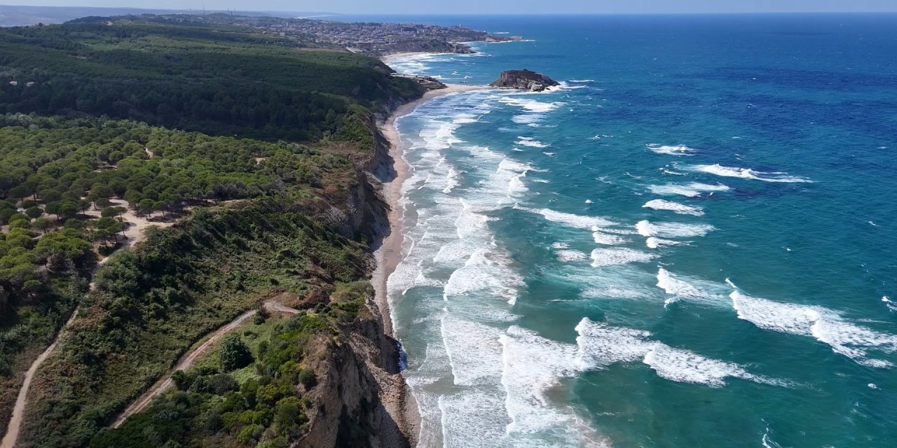 Dalgalar havadan görüntülendi