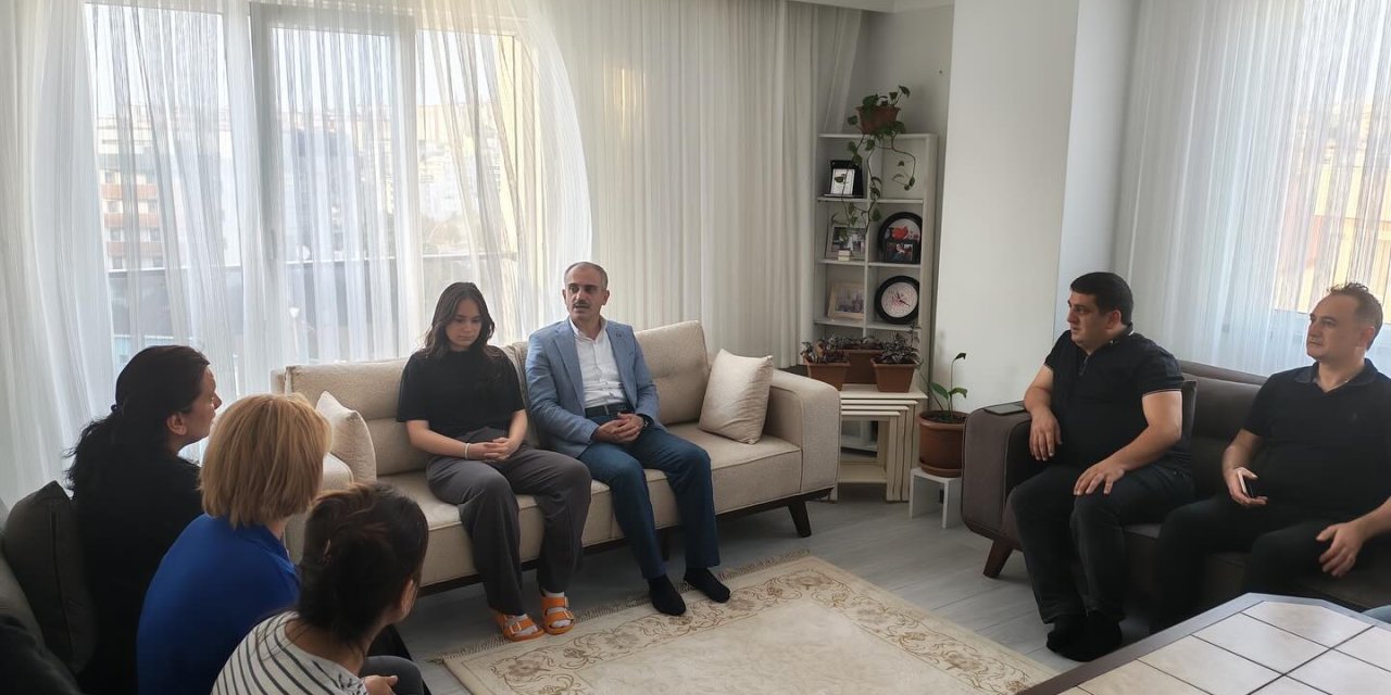 Başkan Çiftçi, ilçe sakinleriyle bir arada