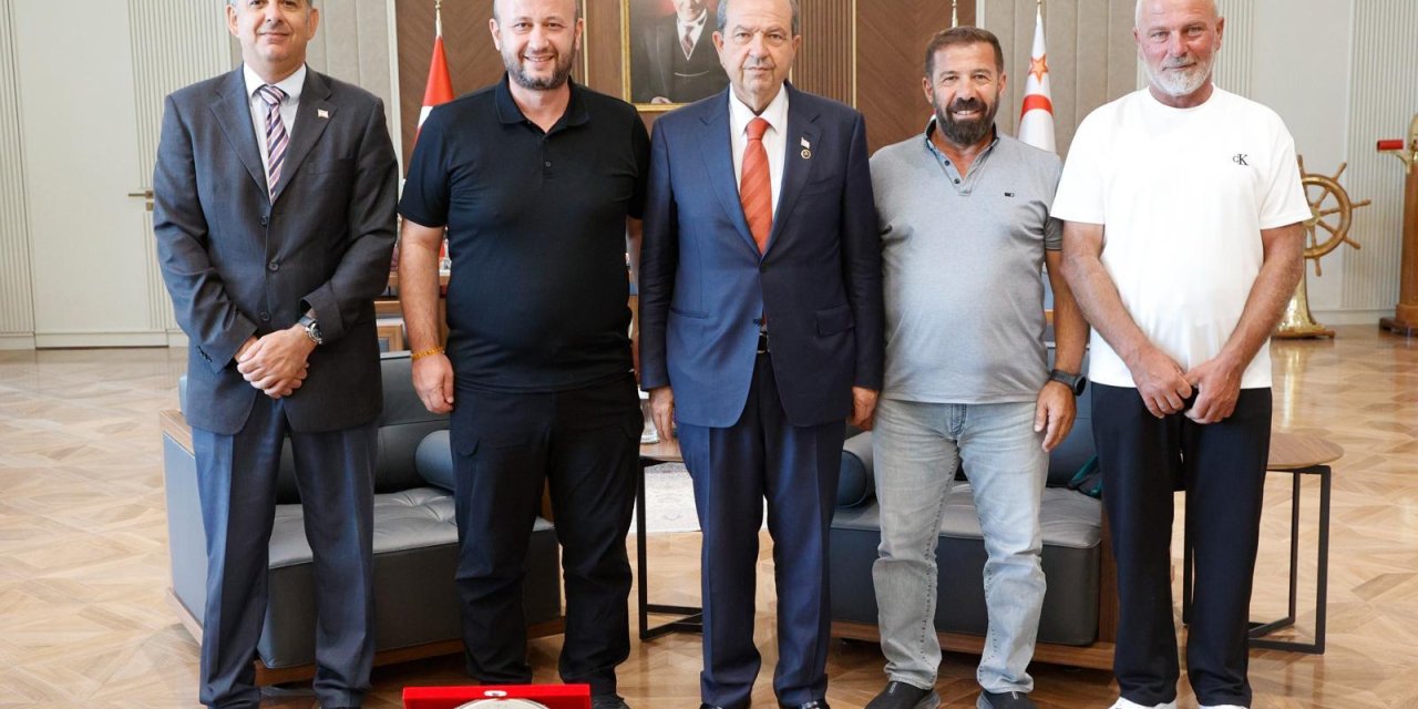 İbrahim Bıyıklı’dan Cumhurbaşkanı Tatar’a  forma
