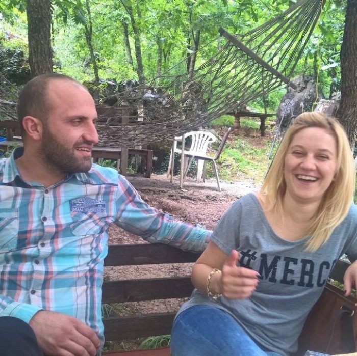 Dünya evine giriyor