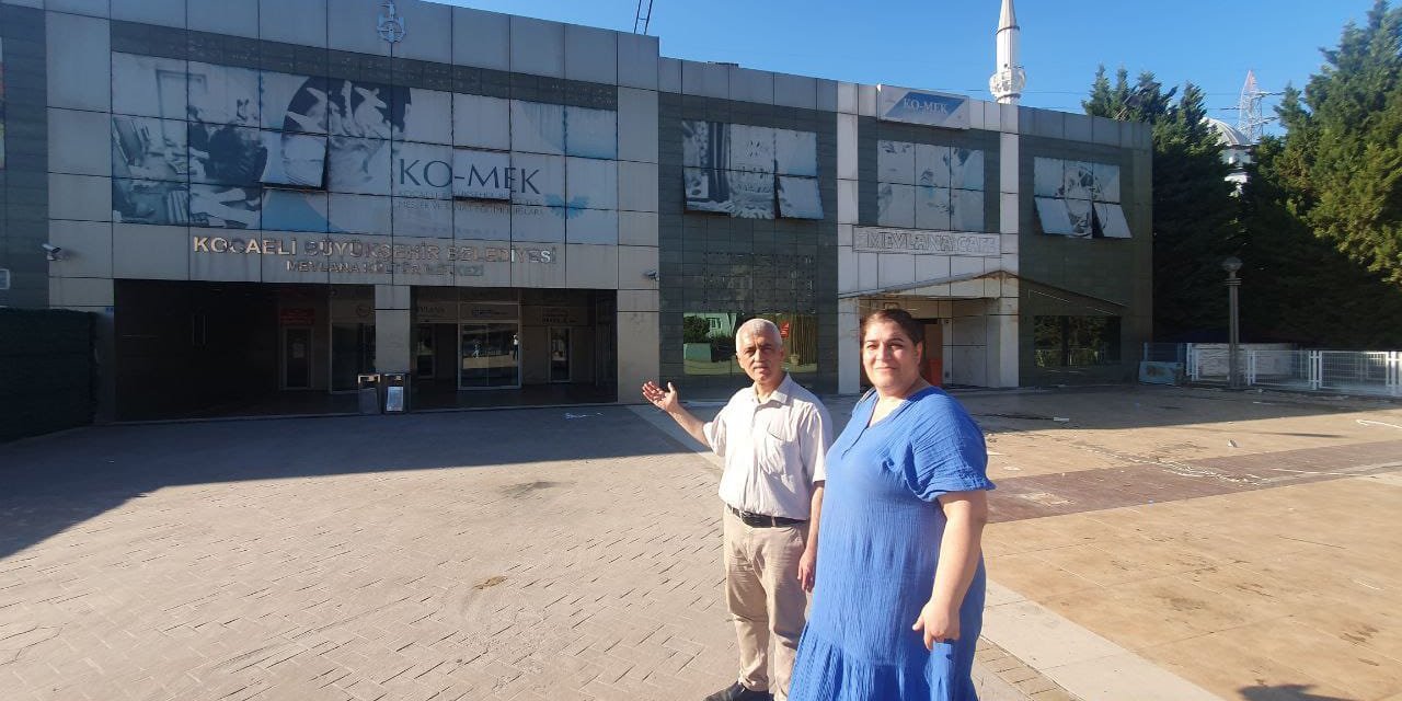 ‘’Mevlana Kültür Merkezi  yıkılınca esnaf mahvolacak!’’
