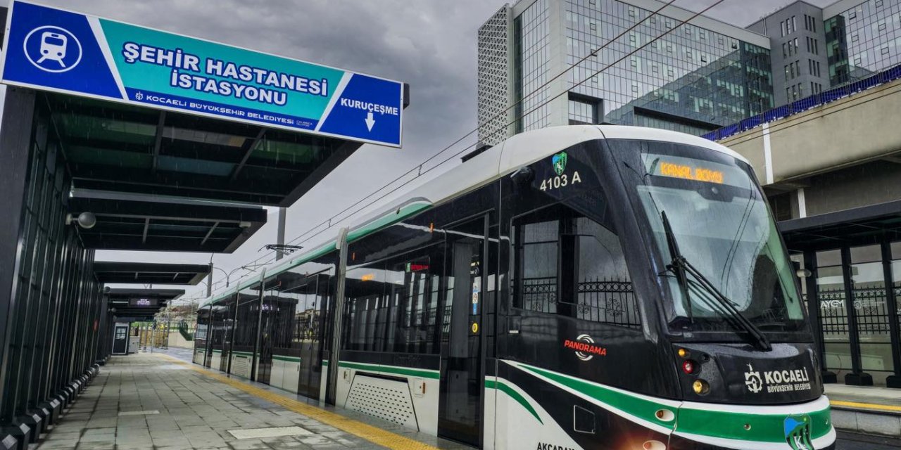 Şehir Hastanesi tramvay hattı rekor kırdı