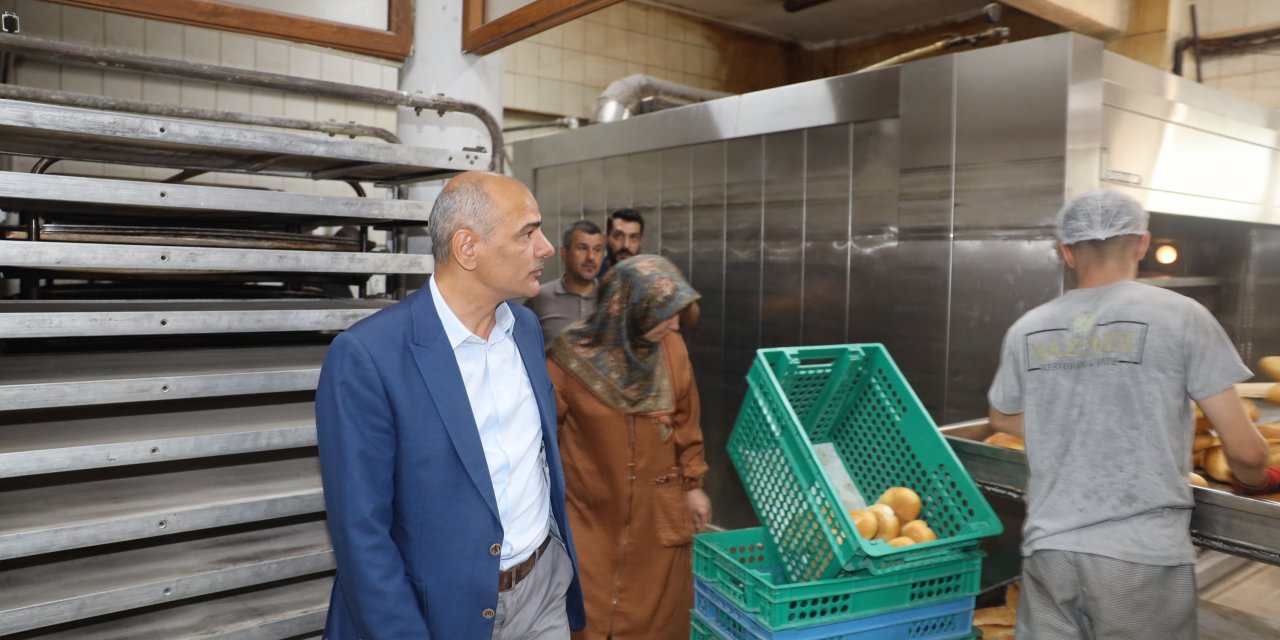 Halk Ekmek Üretim Tesisinde İncelemelerde Bulundu
