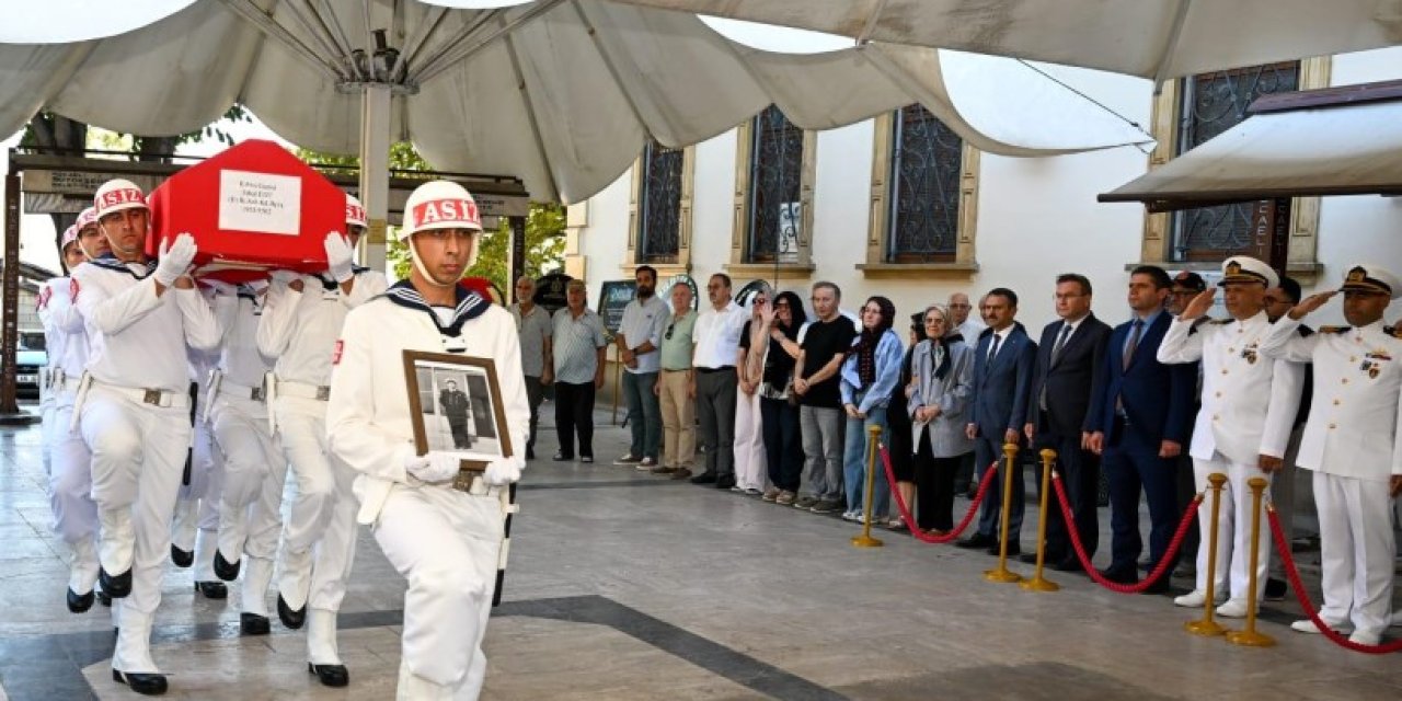 Vali Aktaş, Kıbrıs Gazisinin  Cenaze Törenine Katıldı