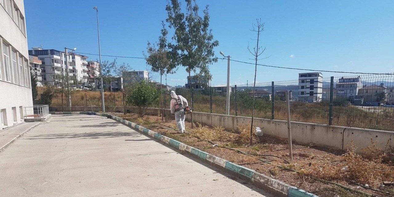 DİLOVASI    Okullar Yeni Eğitim-Öğretim Yılına Hazırlanıyor
