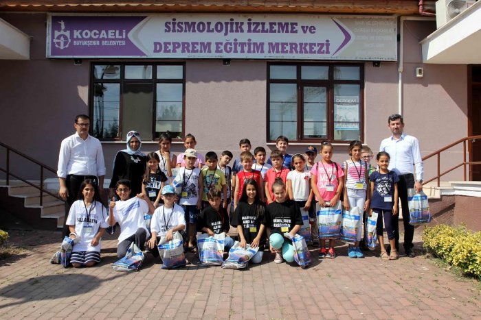 78 bin kişiye deprem eğitimi verildi