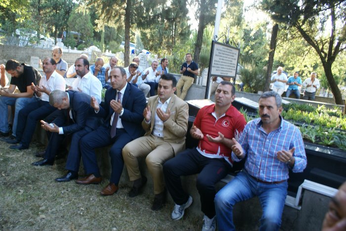 Alaettin Kurt mezarı başında anıldı