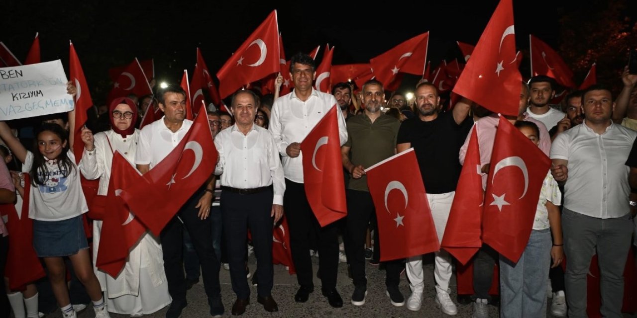 Kartepe’de 30 Ağustos Zafer Bayramı Coşkusu