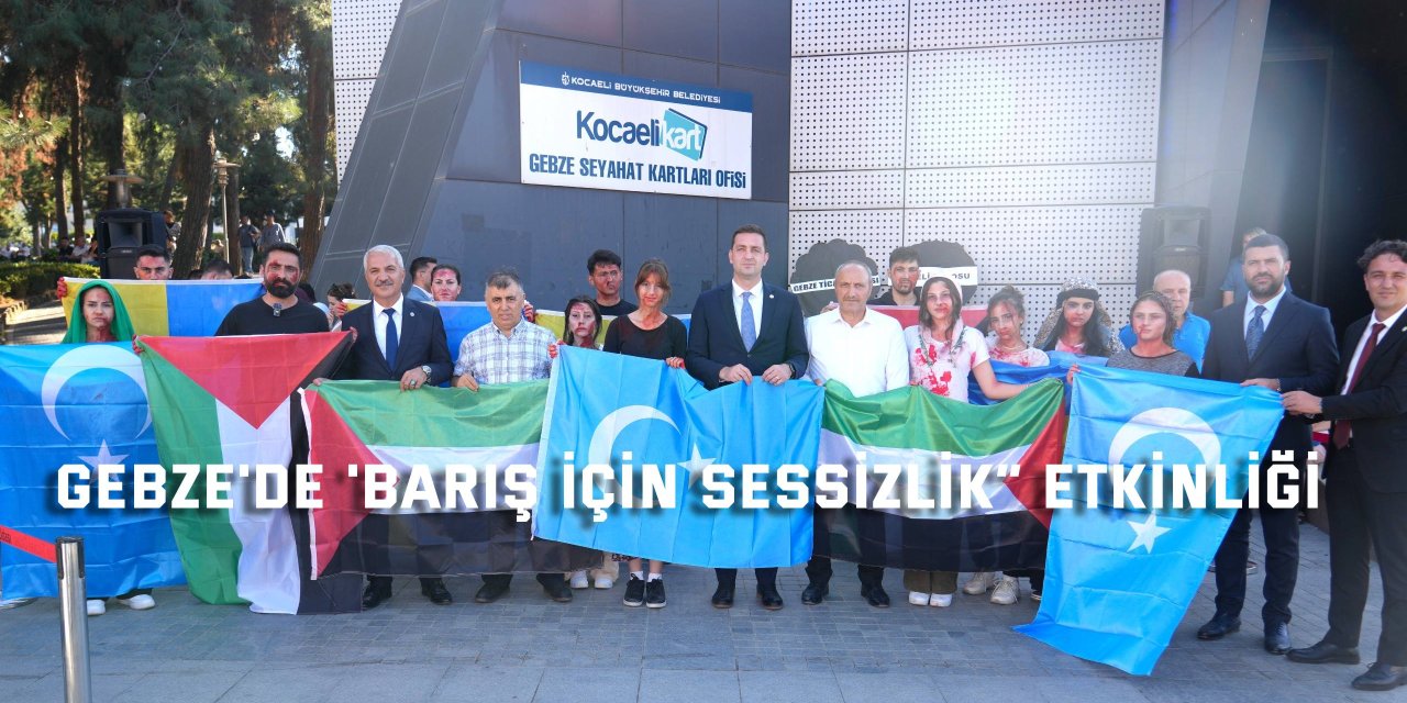 Gebze'de 'Barış İçin Sessizlik” etkinliği