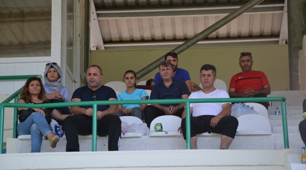 İlker Çakır takipte