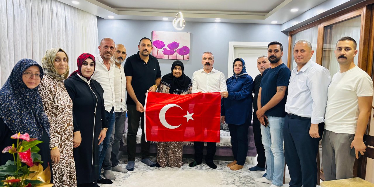 MHP Dilovası’ndan Şehit Ailesine Anlamlı Ziyaret