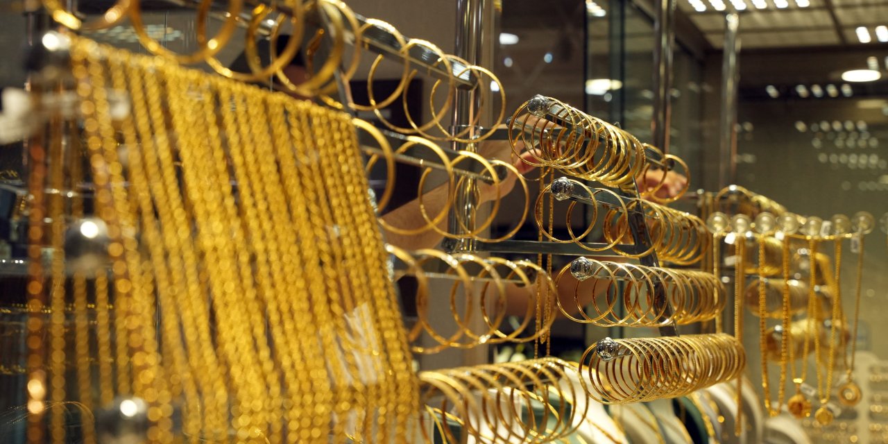 Altın ons fiyatını 3 bin 600 doların üzerine taşıdı