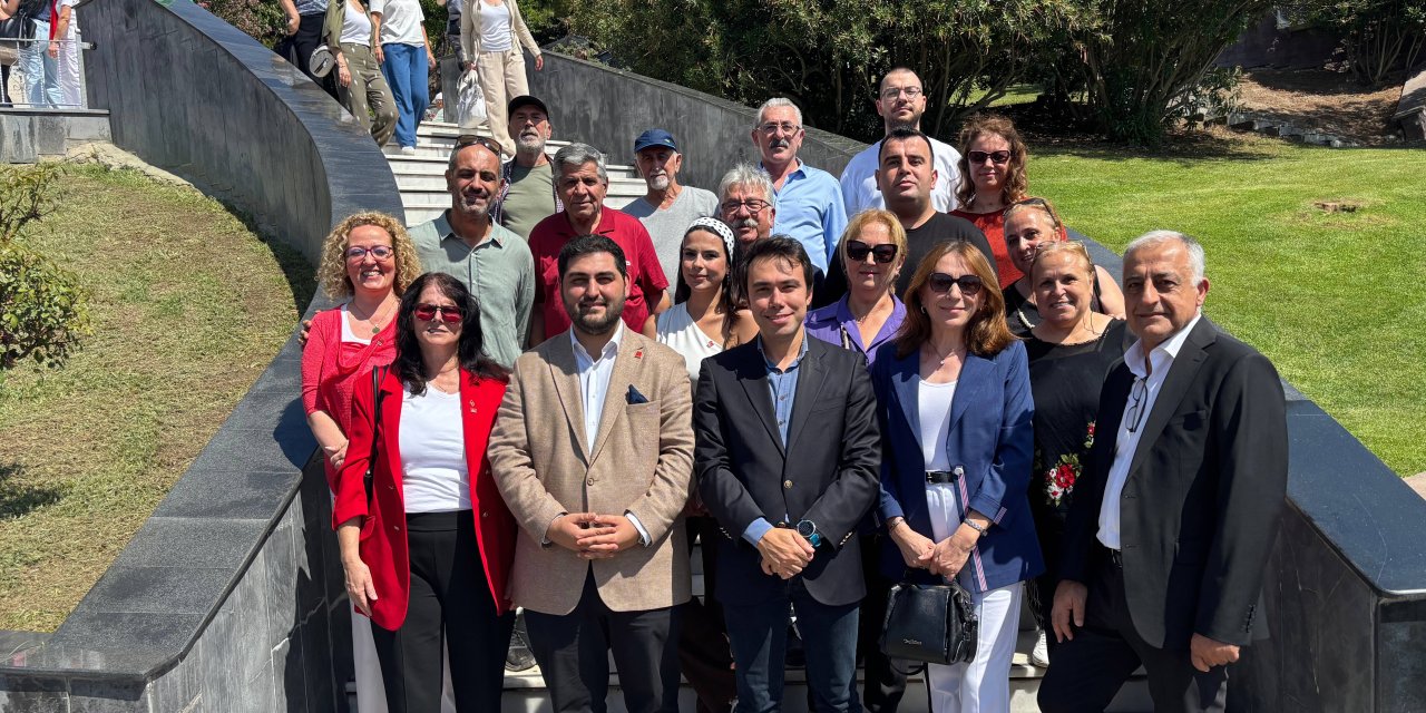 102 partiliyi evlerinde ziyaret ettiler