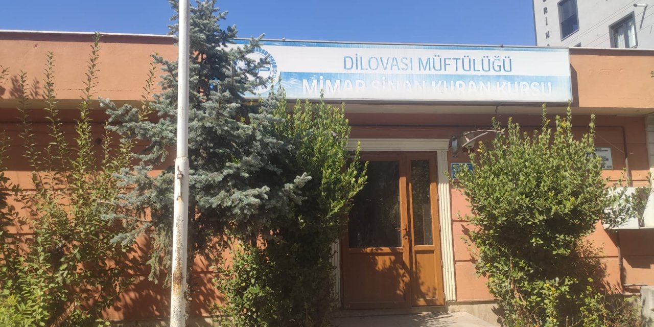 Dilovası Müftüsü Binayı İade Etti!