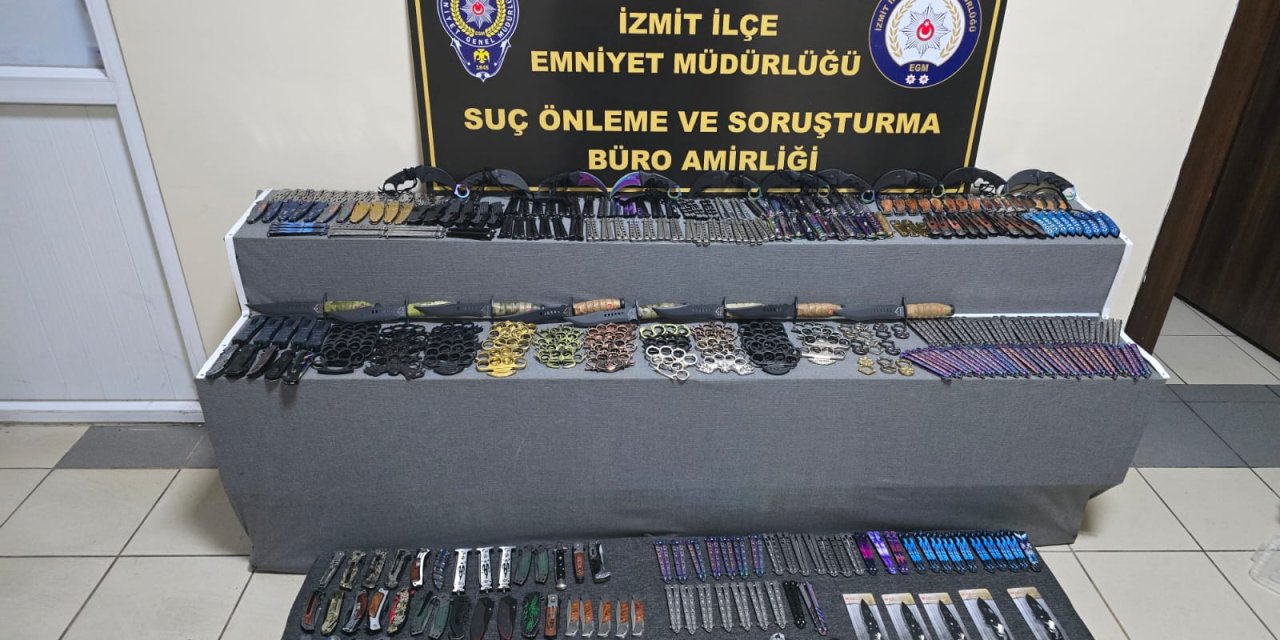 İşyerlerinde Satıyorlardı! Muşta, Kama, Hançer, Kelebek ve Sustalı Bıçak Ele Geçirildi
