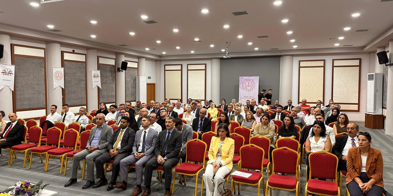 Darıca Kaymakamlığı'ndan  Yeni Eğitim Yılı Toplantısı