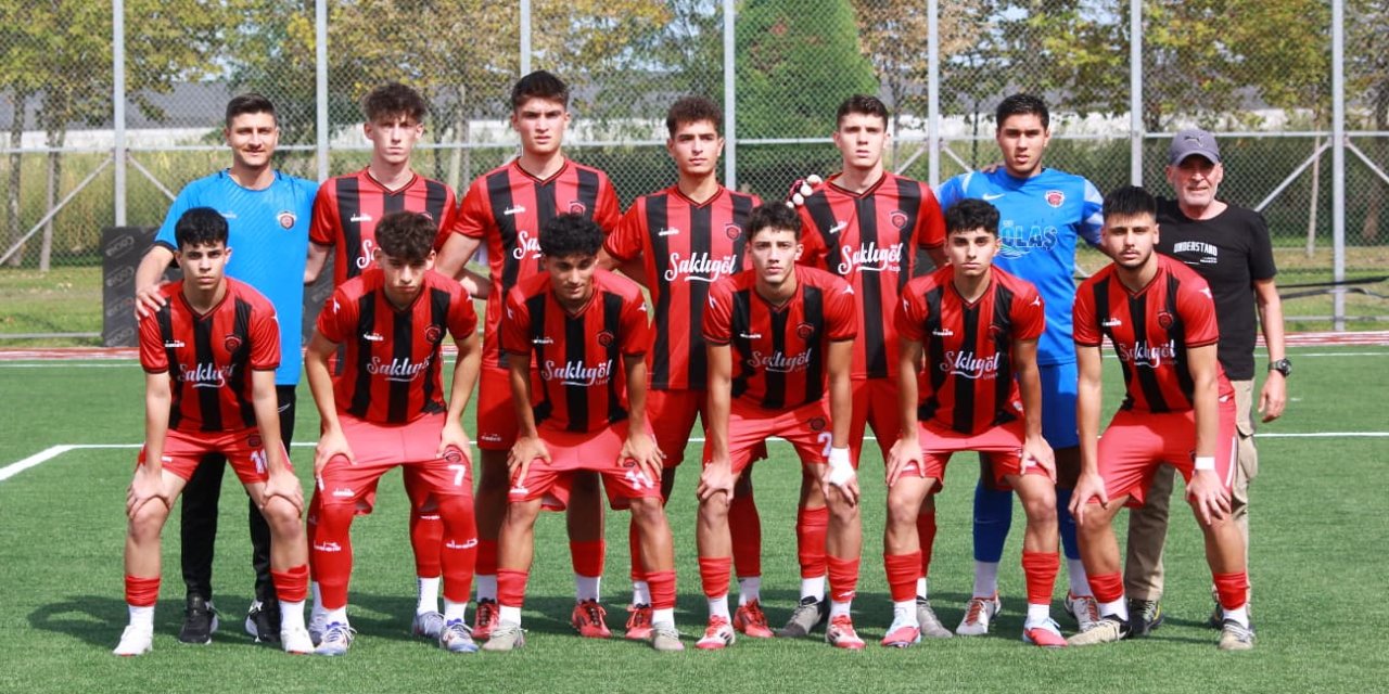Gölcükspor’un gençleri lige fırtına gibi başladı!