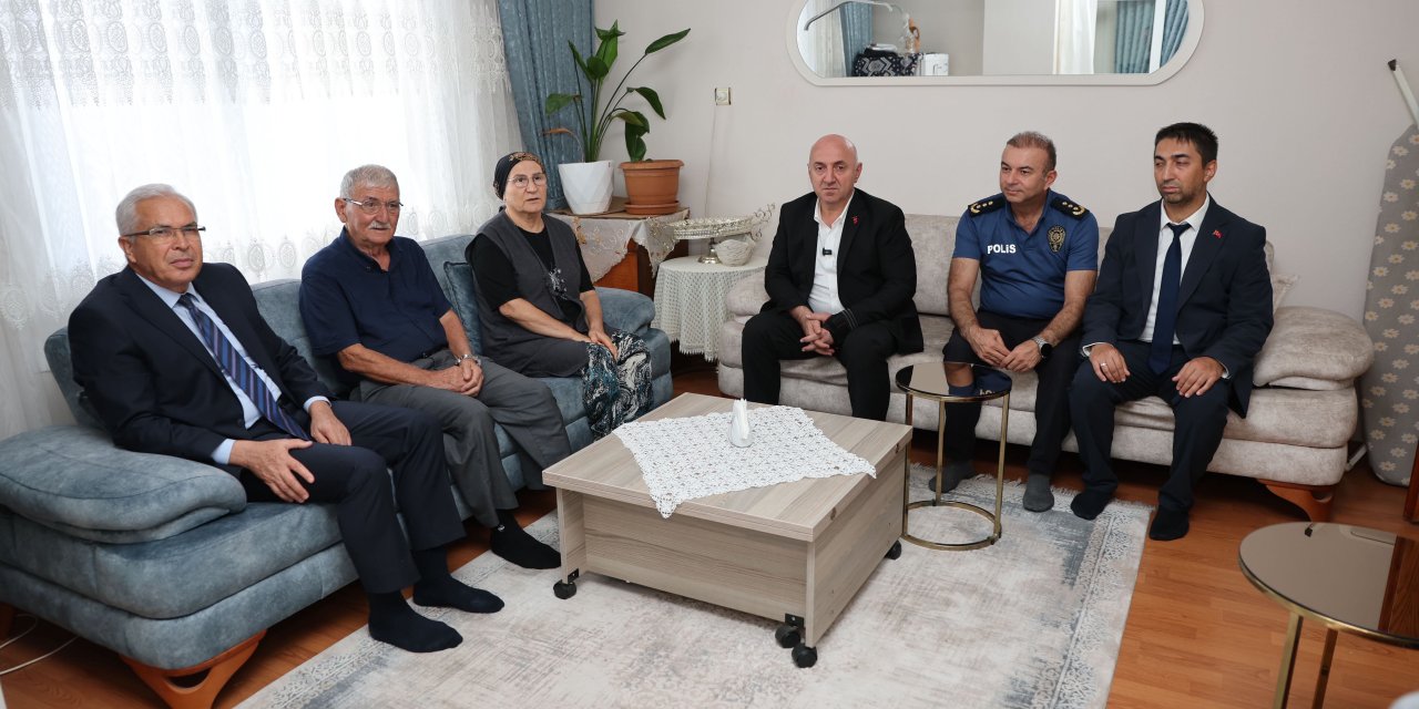 Bıyık ve Dönmez’den Gazilere anlamlı ziyaret