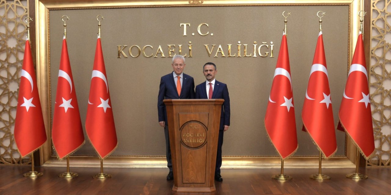 Merkez Valisinden  Vali Aktaş'ı Ziyaret